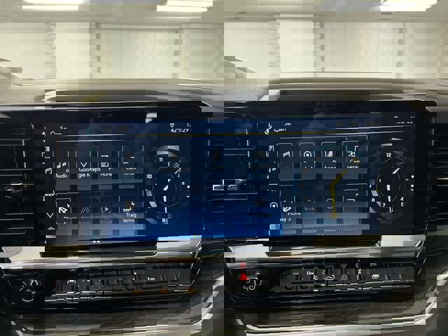 Certified 2022 Chevrolet Silverado 1500 LTZ w/ Technology Package image 13