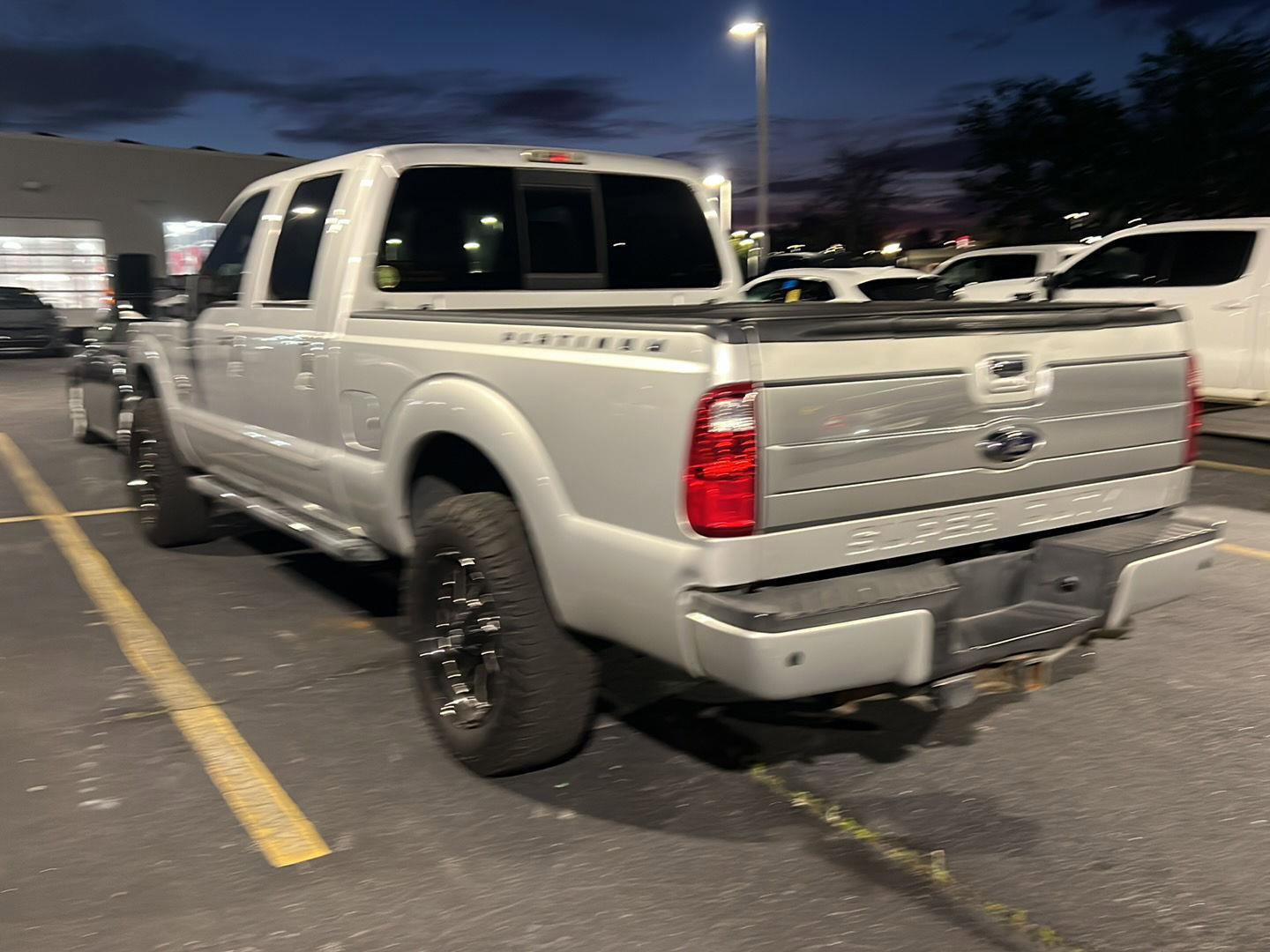 Used 2013 Ford F250 Platinum w/ FX4 Off Road Pkg image 5