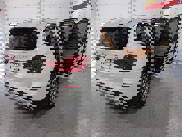 Used 2018 BMW X3 xDrive30i image 15