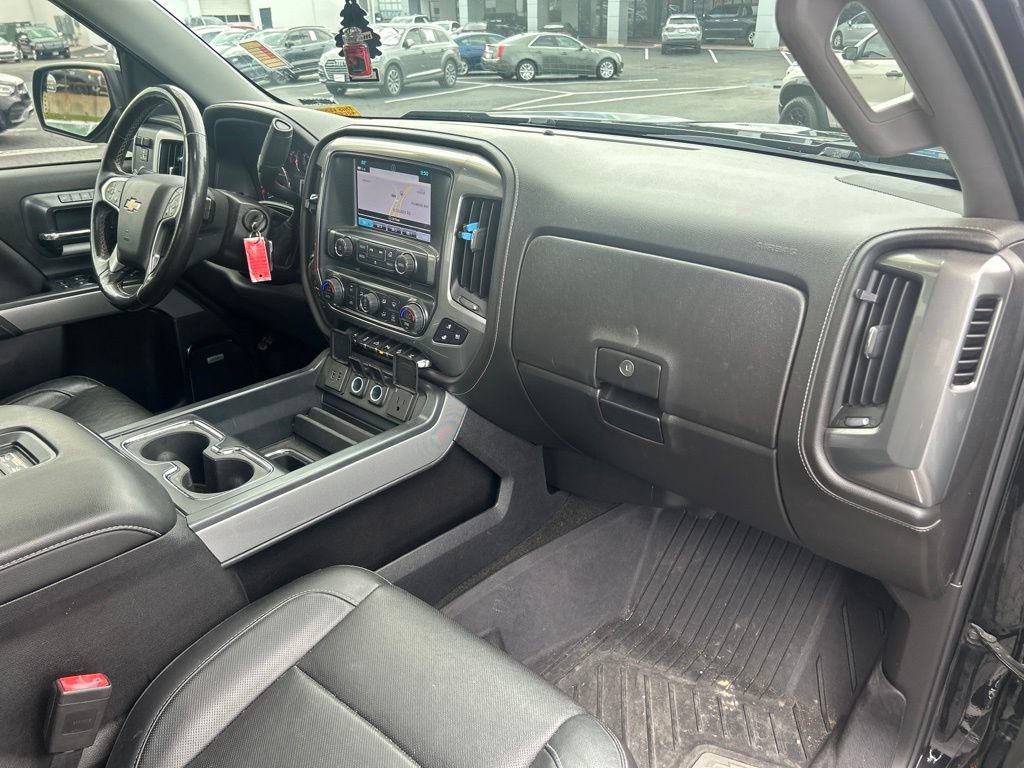Used 2018 Chevrolet Silverado 1500 LTZ Z71 w/ LTZ Plus Package AWD/4WD image 44