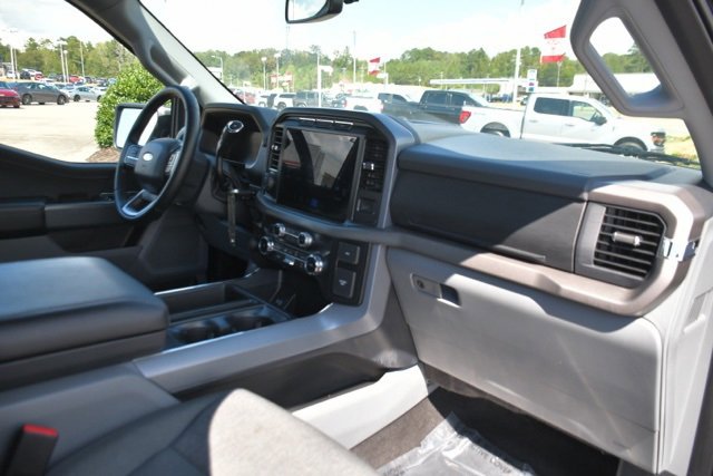 Used 2024 Ford F150 XLT w/ Mobile Office Package image 27