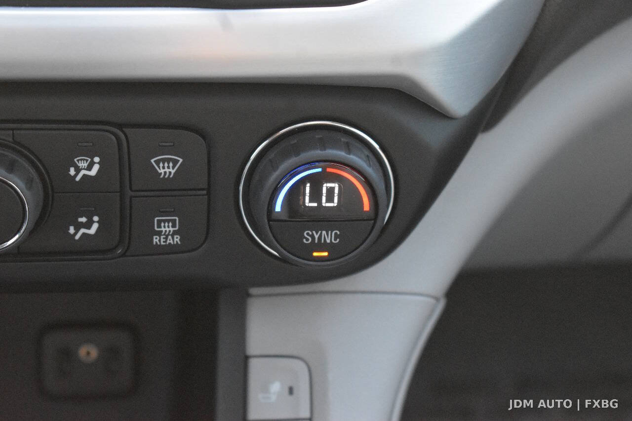 Used 2018 GMC Acadia SLT w/ LPO, Floor Liner Package AWD/4WD image 34