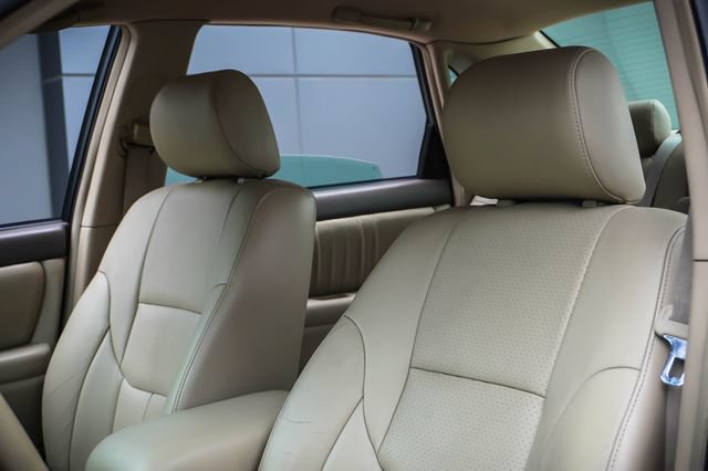 Used 2004 Toyota Avalon XL w/ Luxury Pkg FWD image 10