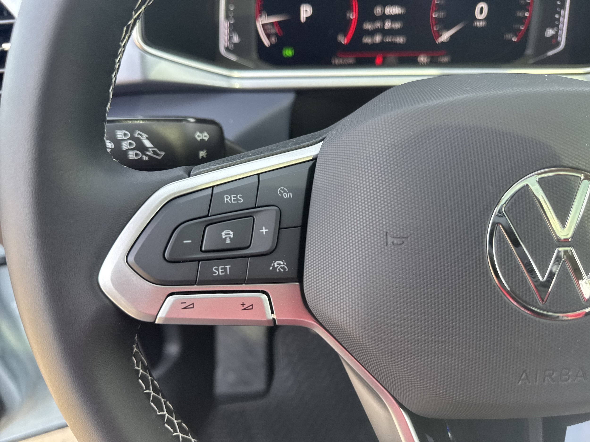 New 2026 Volkswagen Taos SEL AWD/4WD image 14