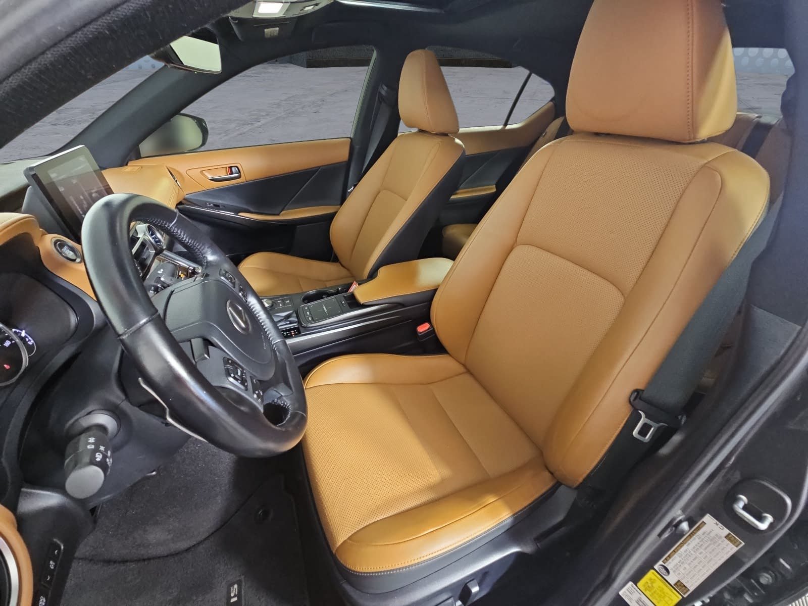 Used 2021 Lexus IS 300 AWD w/ Comfort Package image 12