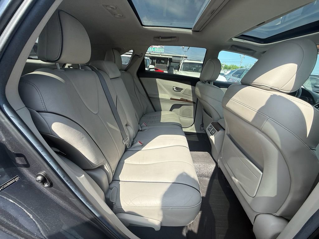 Used 2011 Toyota Venza w/ Comfort Pkg FWD image 20