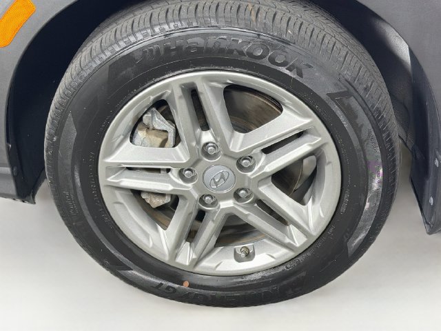 Used 2023 Hyundai Kona SE AWD/4WD image 34