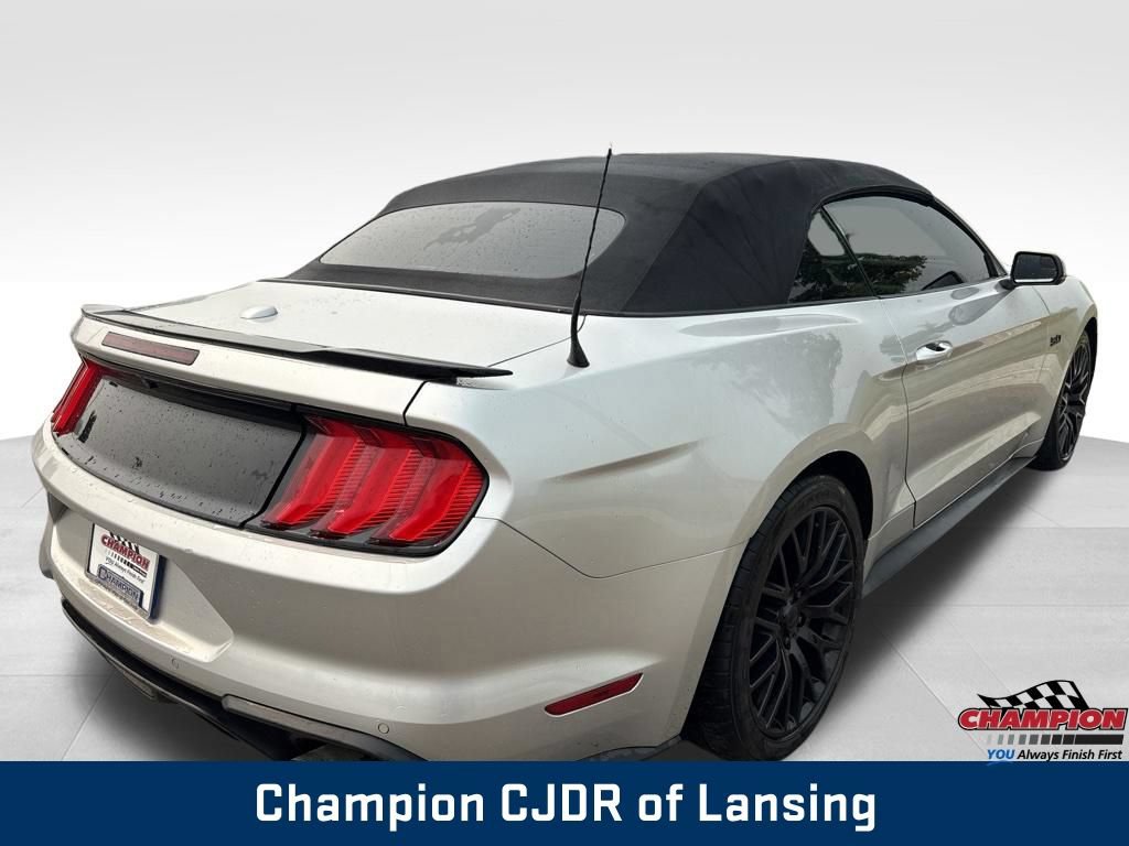 Used 2018 Ford Mustang GT Premium w/ GT Performance Package RWD image 13