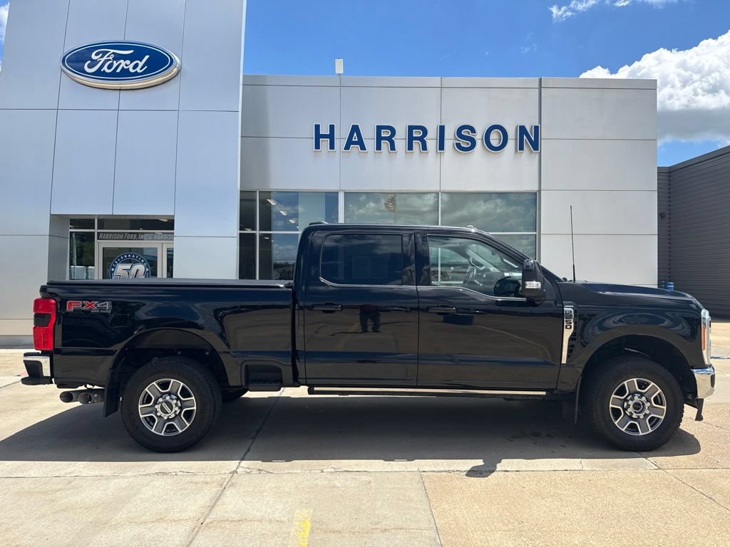 Used 2023 Ford F250 Lariat w/ Lariat Ultimate Package AWD/4WD image 4