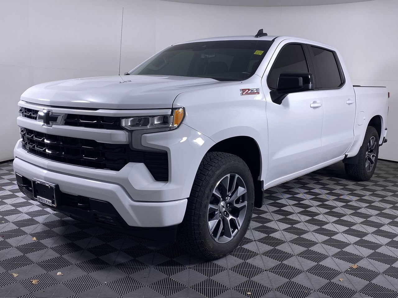 Used 2023 Chevrolet Silverado 1500 RST w/ Z71 Off-Road Package image 32