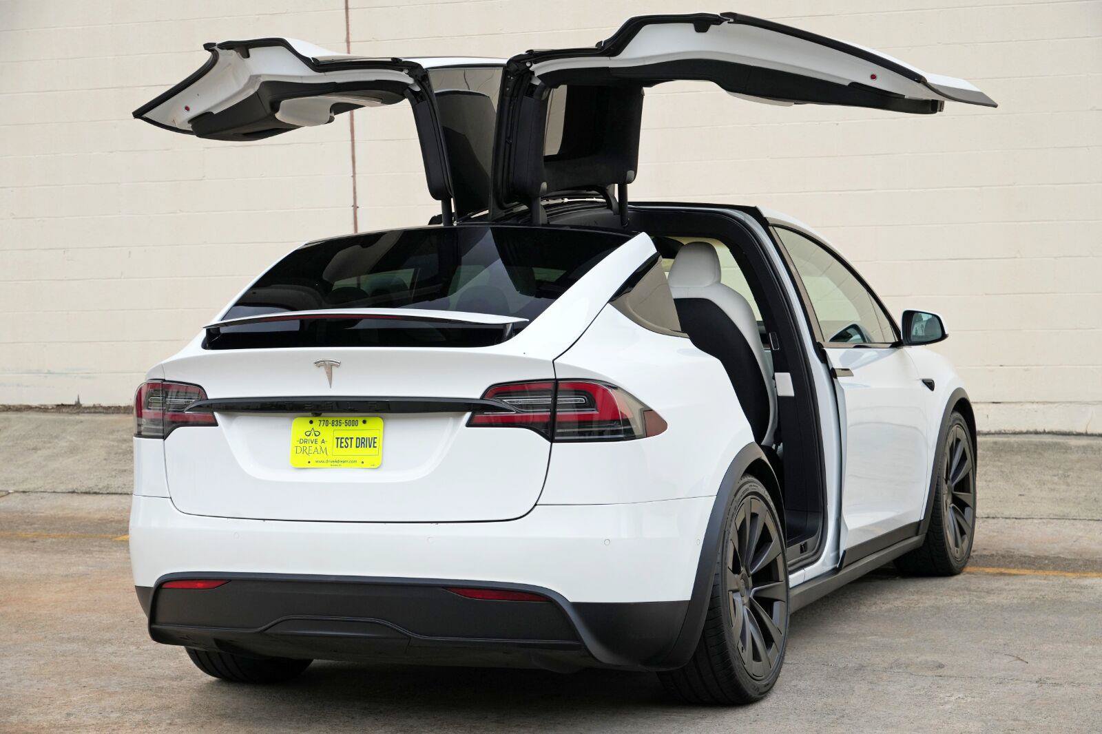 Used 2022 Tesla Model X AWD/4WD image 55