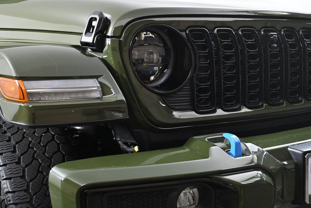 Used 2024 Jeep Wrangler High Altitude image 6