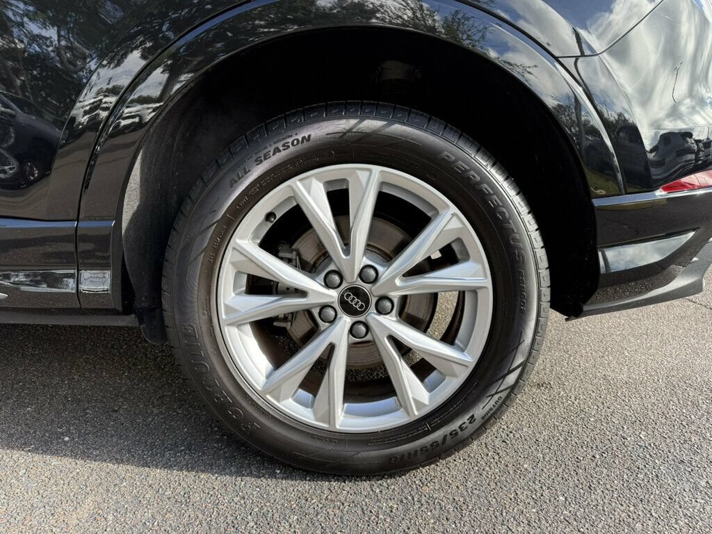 Used 2025 Audi Q3 2.0T Premium AWD/4WD image 10