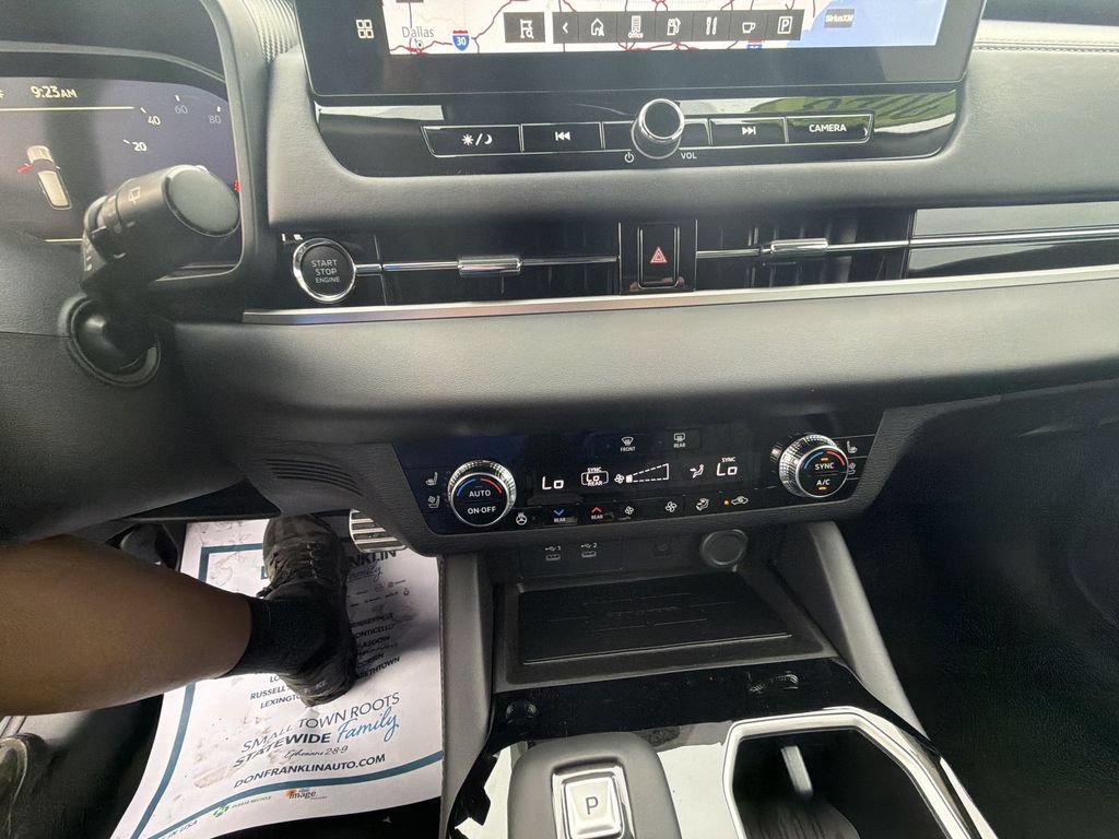 New 2026 Mitsubishi Outlander SEL FWD image 19