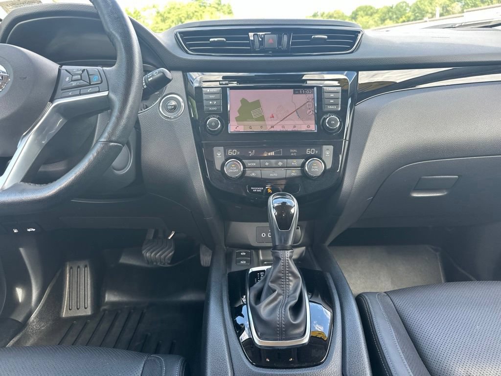 Used 2022 Nissan Rogue Sport SL w/ Premium Package AWD/4WD image 21