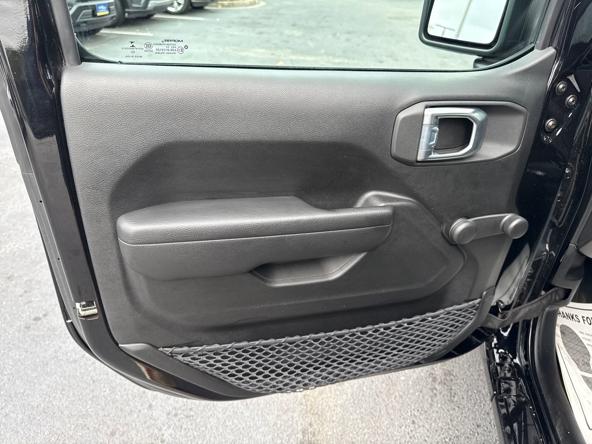 Used 2023 Jeep Wrangler Sport image 19