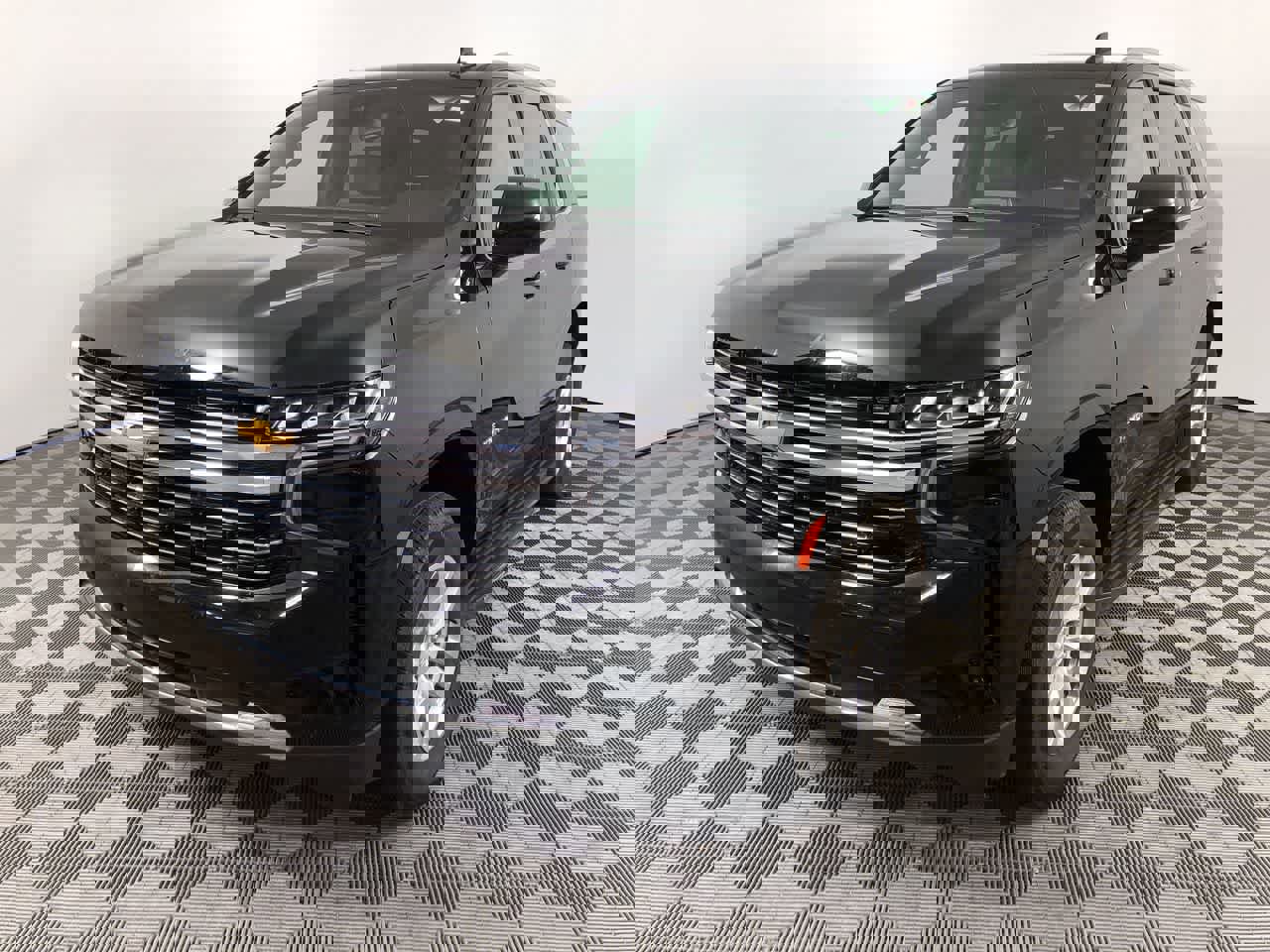 Used 2024 Chevrolet Tahoe LT image 4