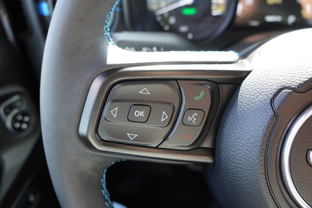 Certified 2025 Jeep Wrangler Unlimited Rubicon 4xe w/ Safety Group image 31