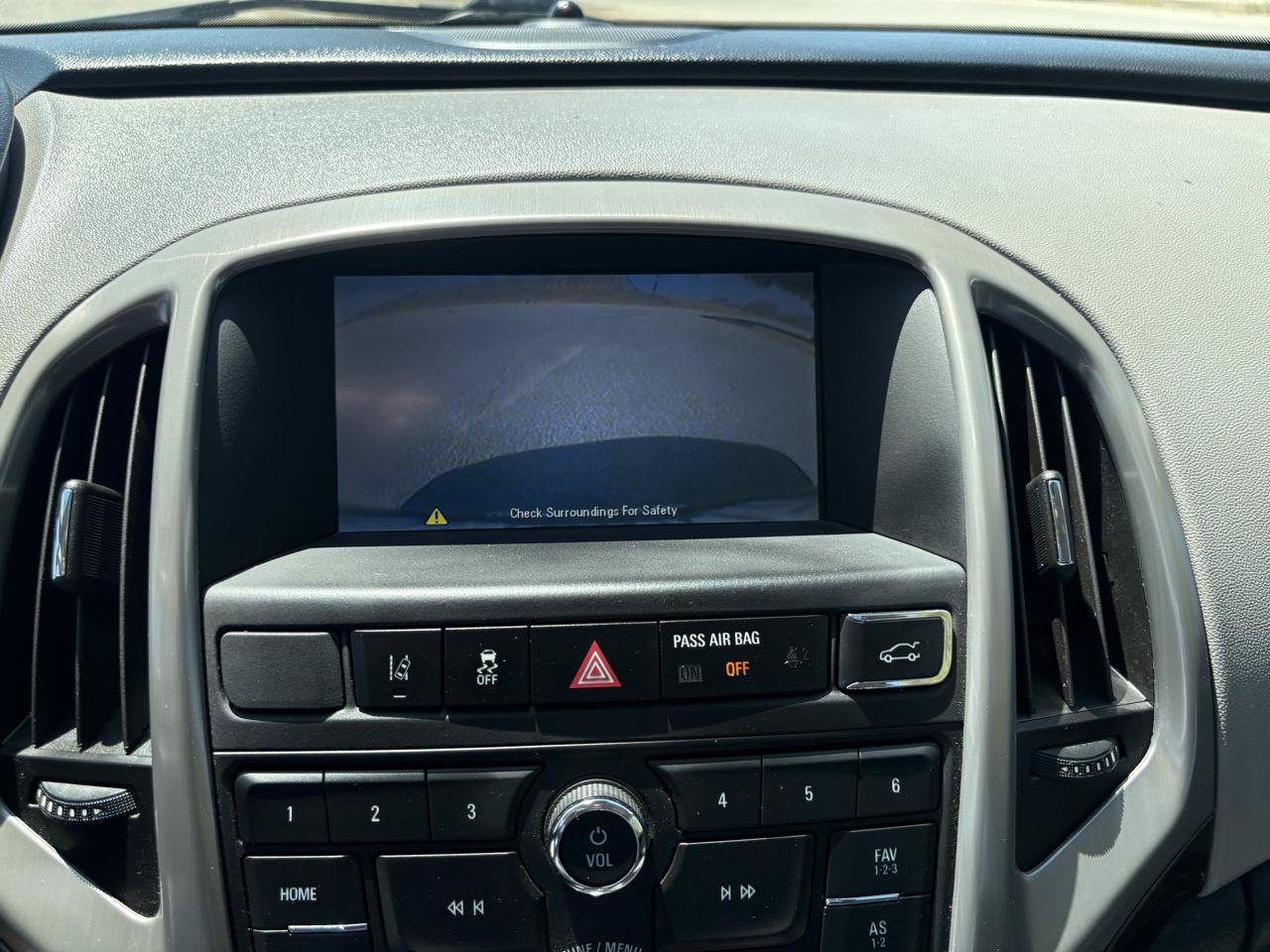 Used 2014 Buick Verano Convenience FWD image 39