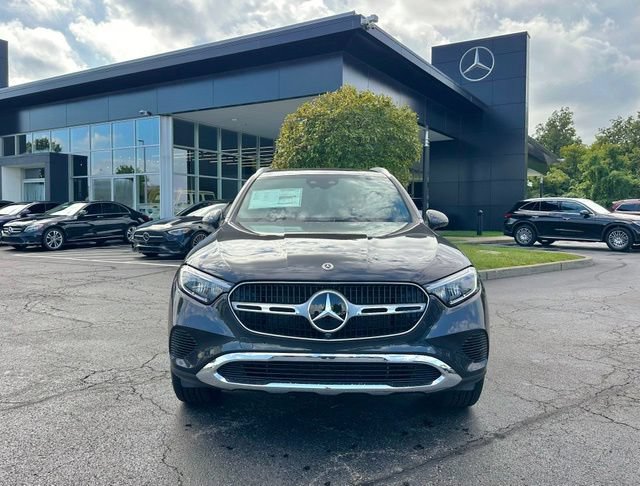 New 2027 Mercedes-Benz GLC 300 4MATIC image 3