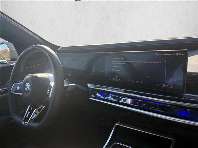 Used 2025 BMW 740i w/ Premium Package RWD image 22