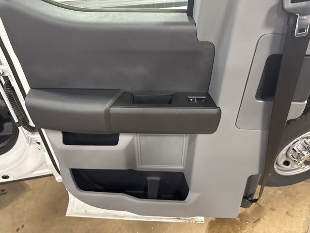 Used 2024 Ford F350 XL w/ XL Chrome Package image 16