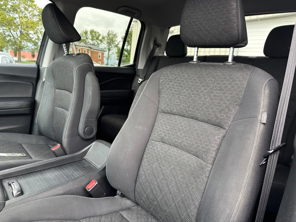 Used 2023 Honda Ridgeline Sport image 29