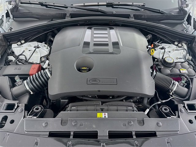 New 2026 Land Rover Range Rover Velar Dynamic SE image 32