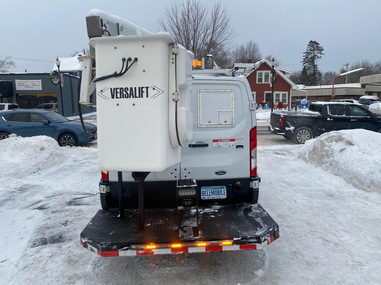 Used 2019 Ford Transit 350 148 Low Roof image 4
