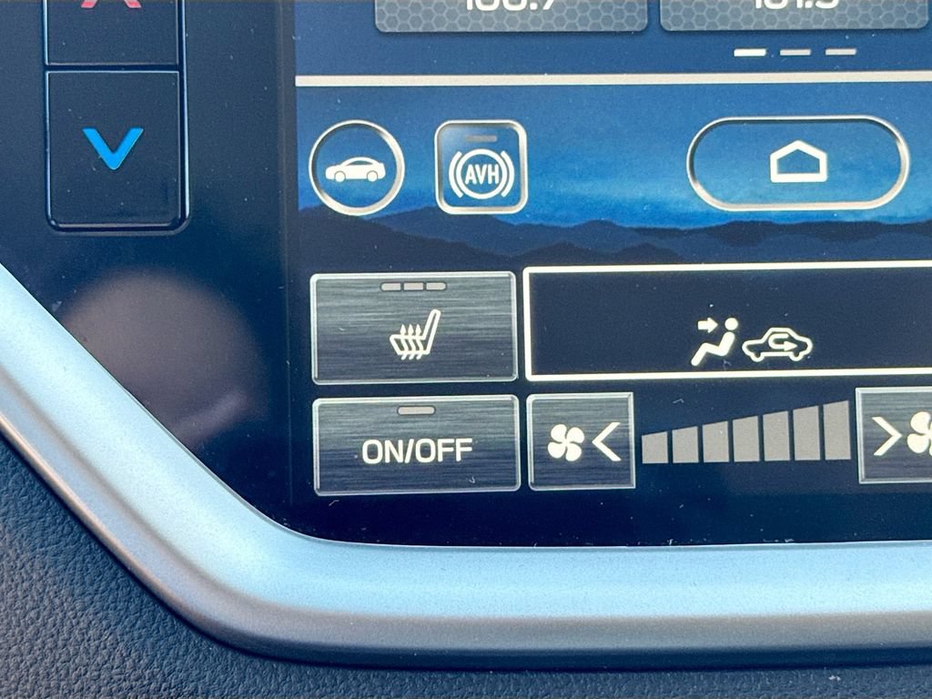 Certified 2025 Subaru Ascent Premium AWD/4WD image 18