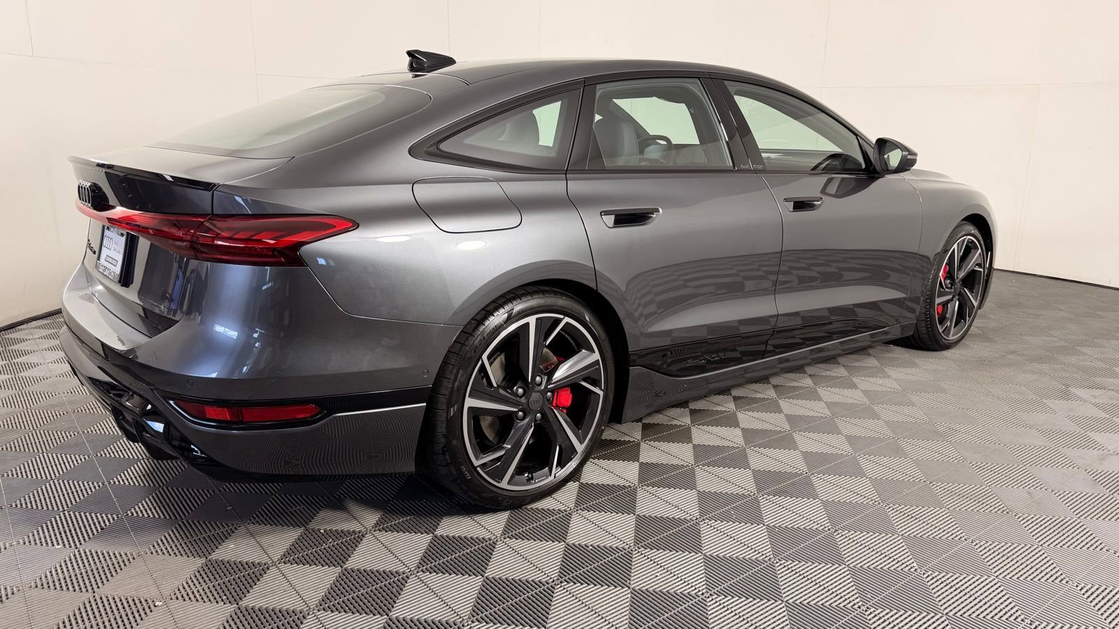 New 2027 Audi S6 e-tron Premium Plus image 6