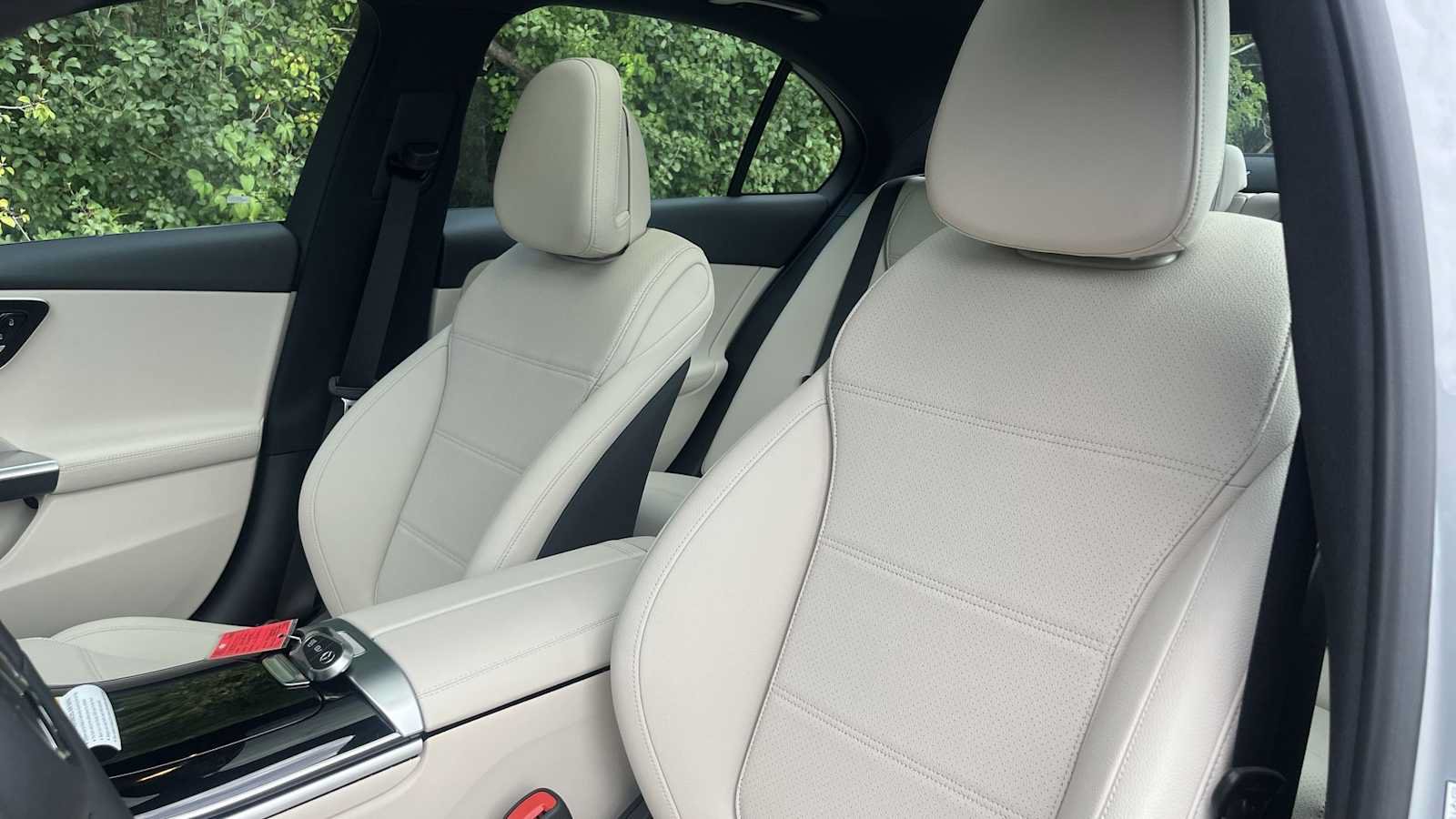 New 2026 Mercedes-Benz C 300 4MATIC Sedan image 27