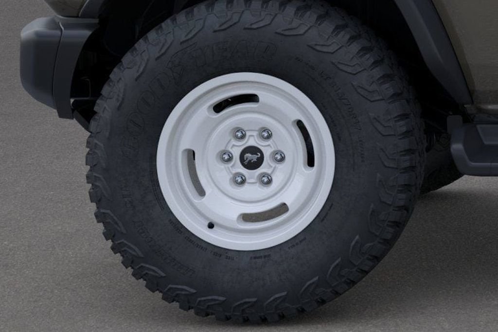 New 2026 Ford Bronco Heritage Edition AWD/4WD image 25