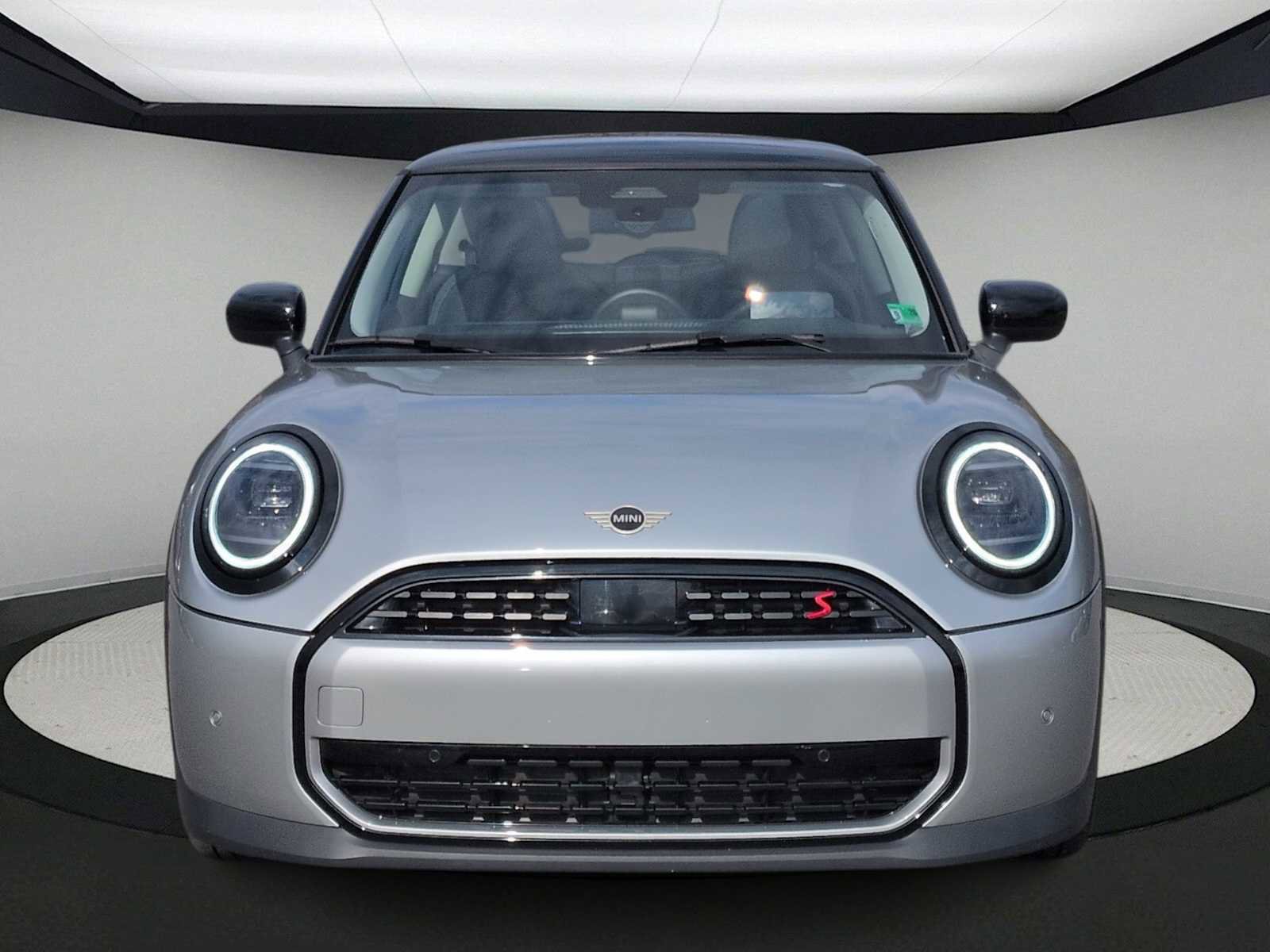Used 2025 MINI Cooper S image 3