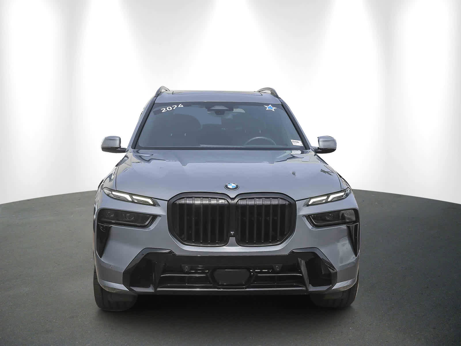 Certified 2024 BMW X7 xDrive40i w/ M Sport Package image 2