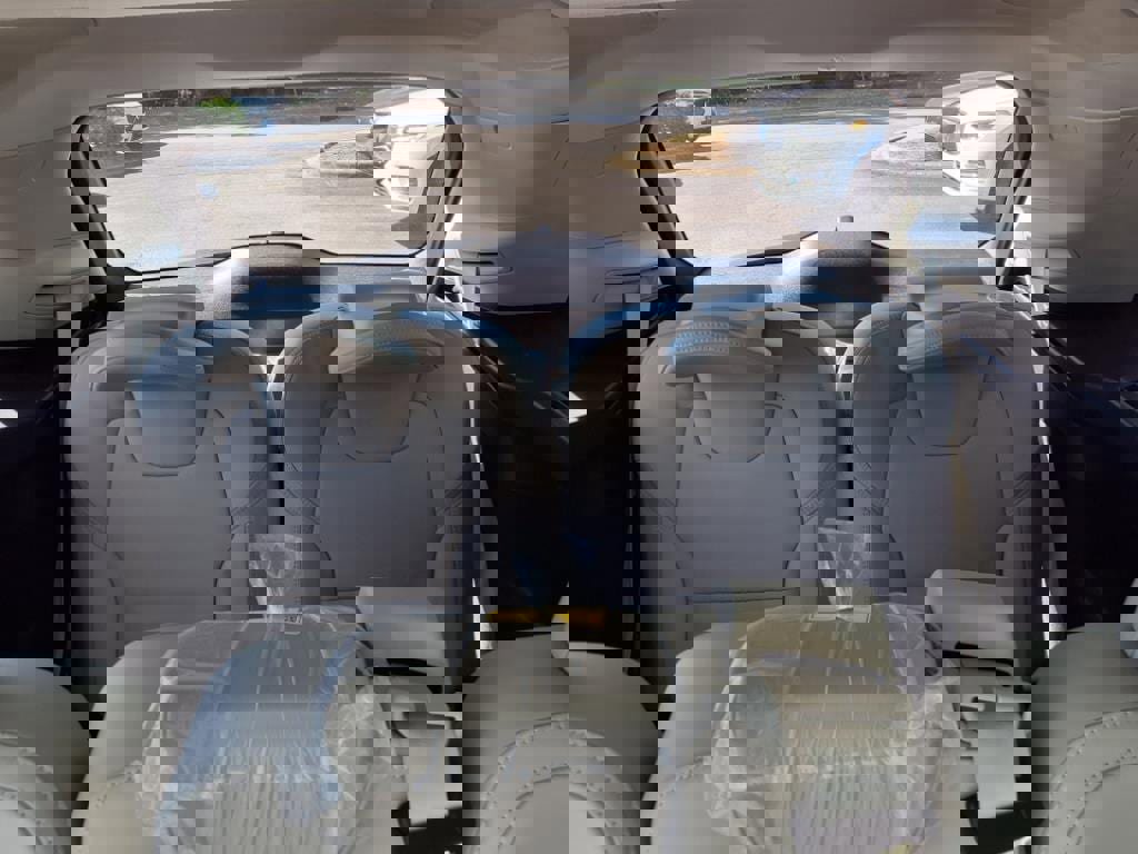 New 2026 Volvo XC90 B6 Ultra image 17