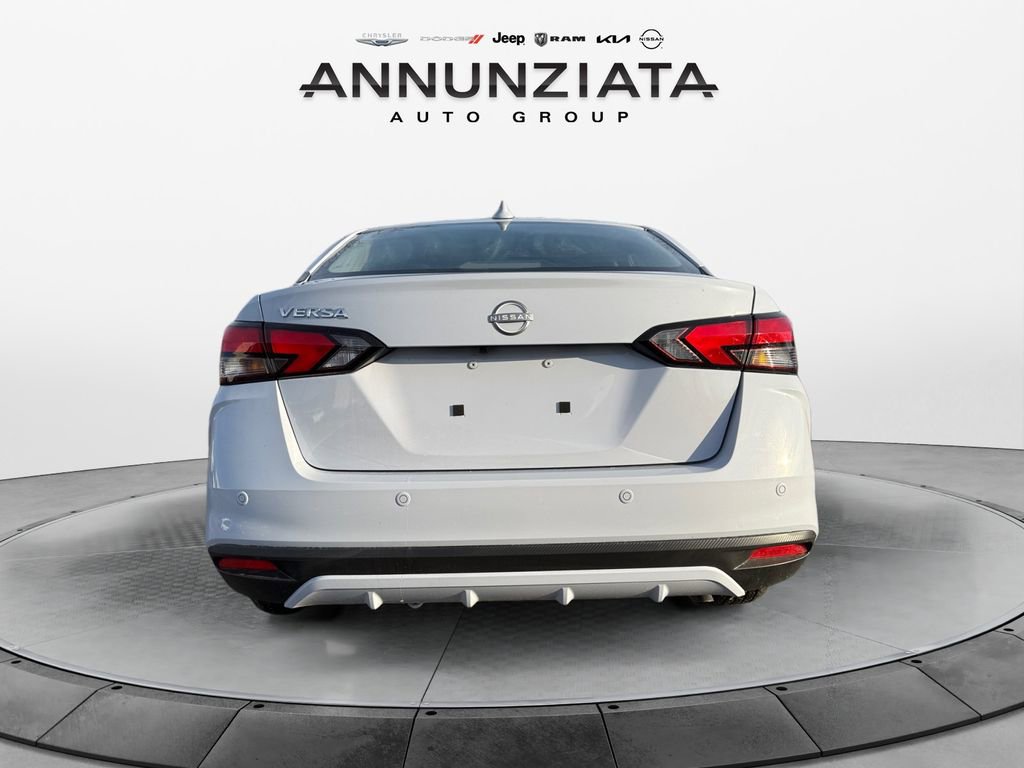 New 2025 Nissan Versa SV w/ Trunk Package FWD image 4