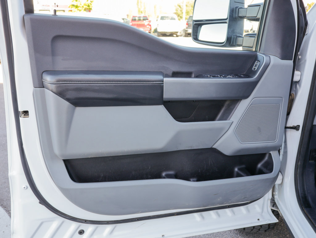 Used 2024 Ford F250 XLT w/ FX4 Off-Road Package AWD/4WD image 15