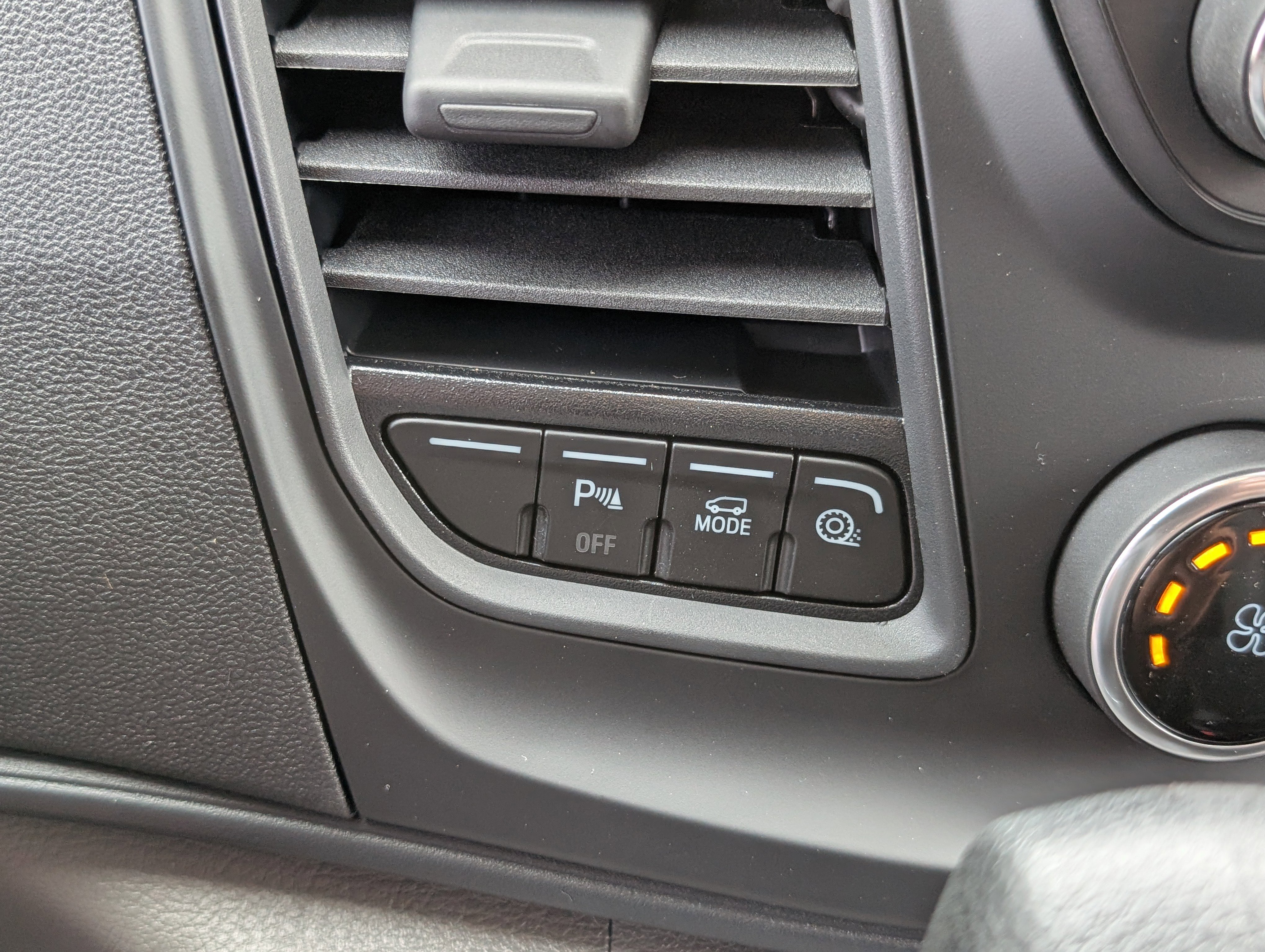 New 2025 Ford Transit 250 Low Roof w/ Load Area Protection Package image 18