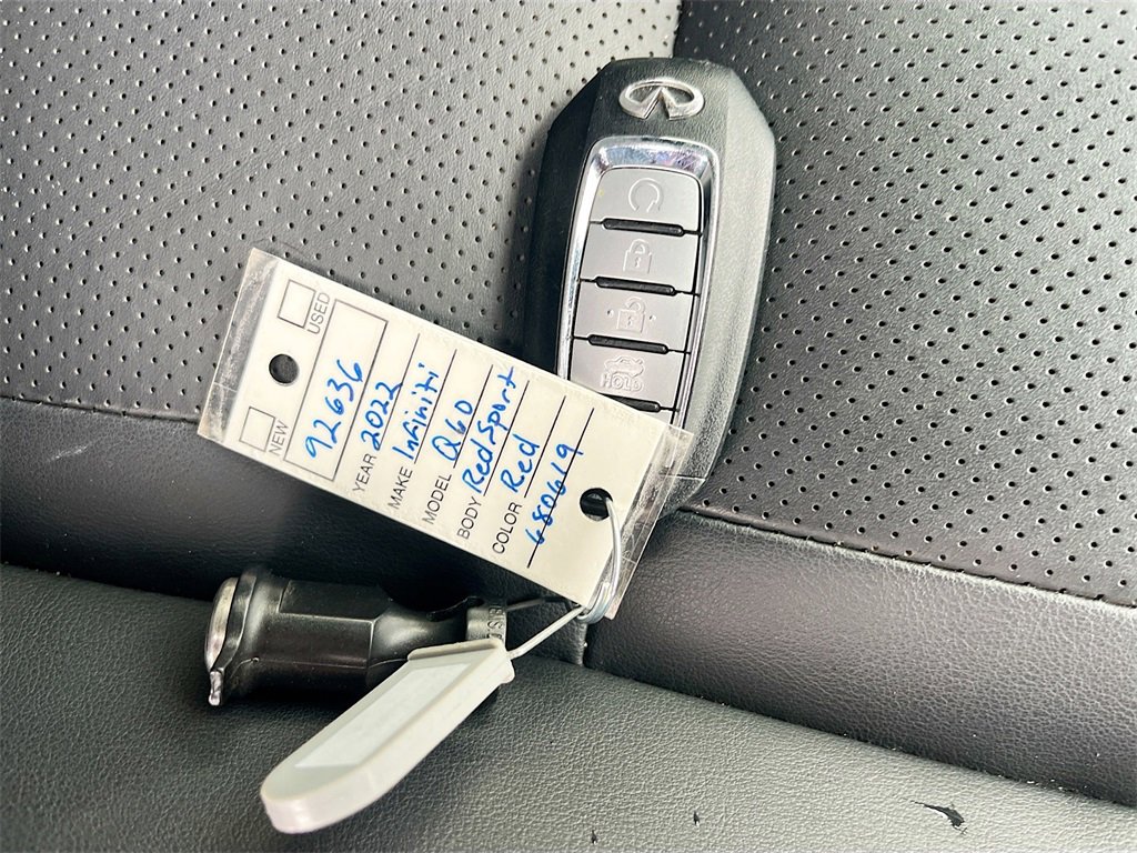 Used 2022 INFINITI Q60 Red Sport 400 image 34