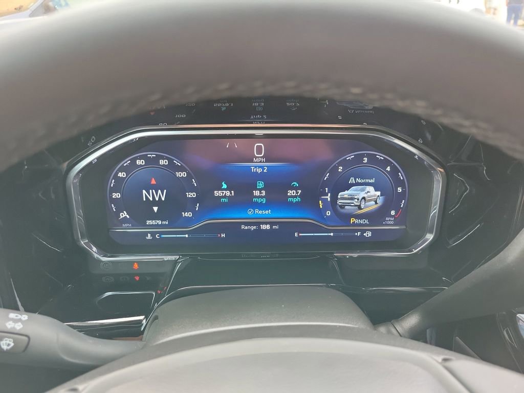 Used 2024 Chevrolet Silverado 1500 LT RWD image 20
