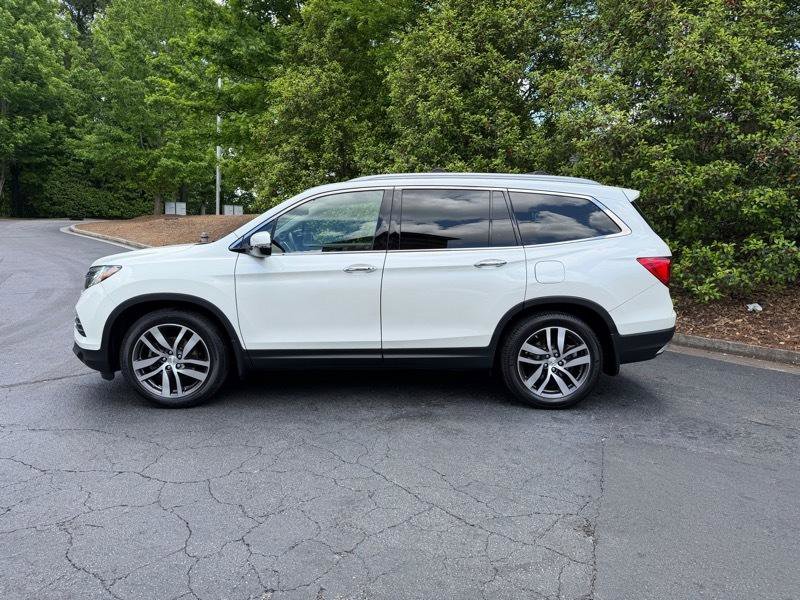 Used 2016 Honda Pilot Touring image 4