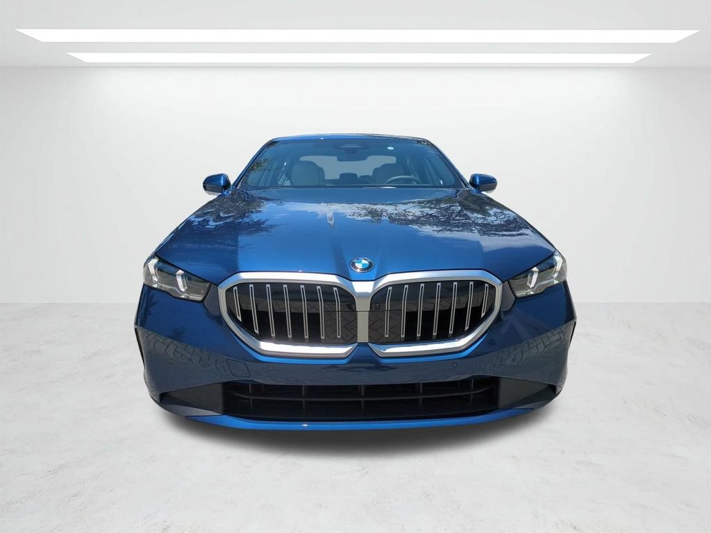 New 2027 BMW 530i w/ Premium Package RWD image 9