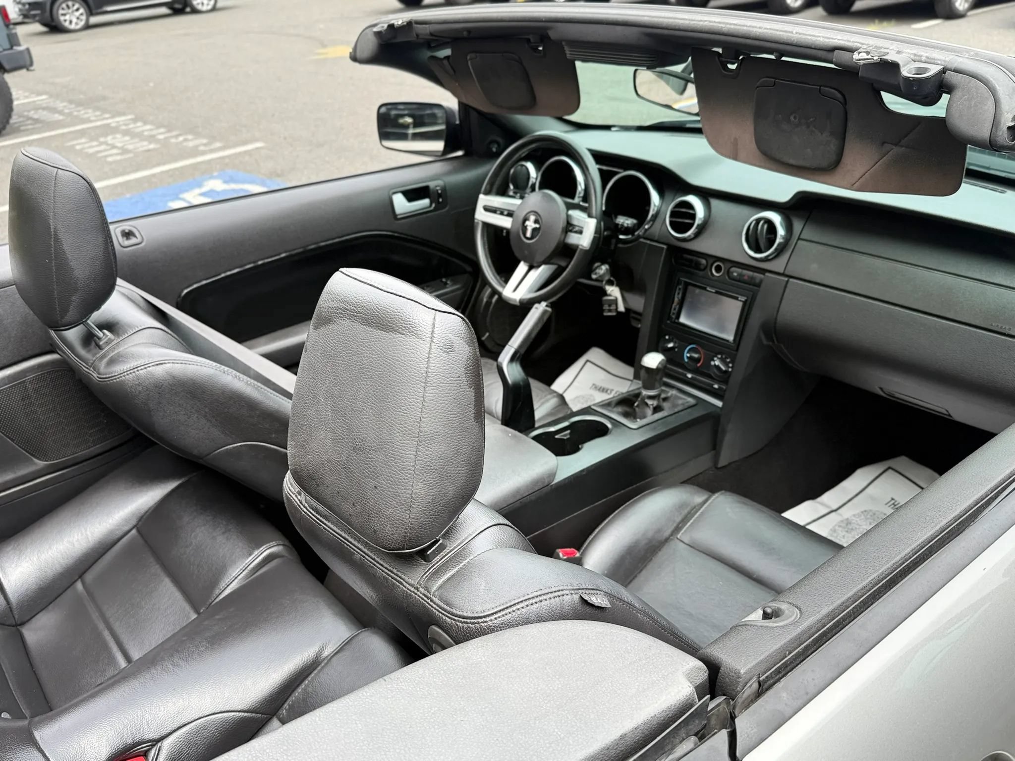 Used 2008 Ford Mustang Convertible RWD image 46