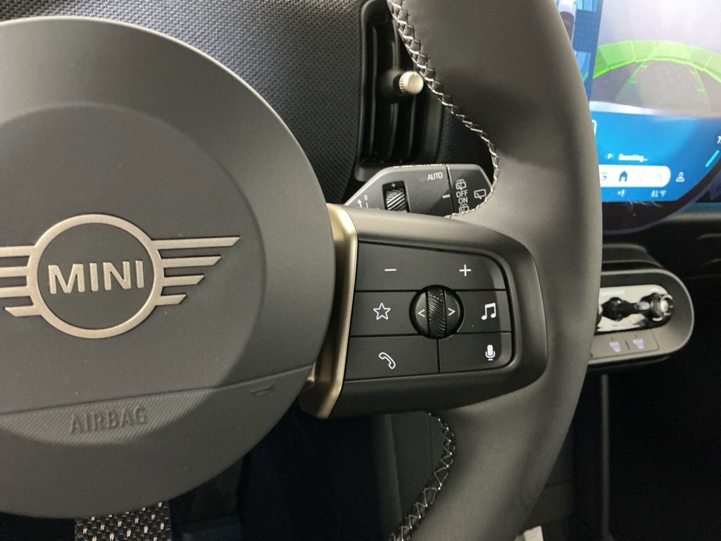 New 2026 MINI Cooper 4-Door Hardtop image 15