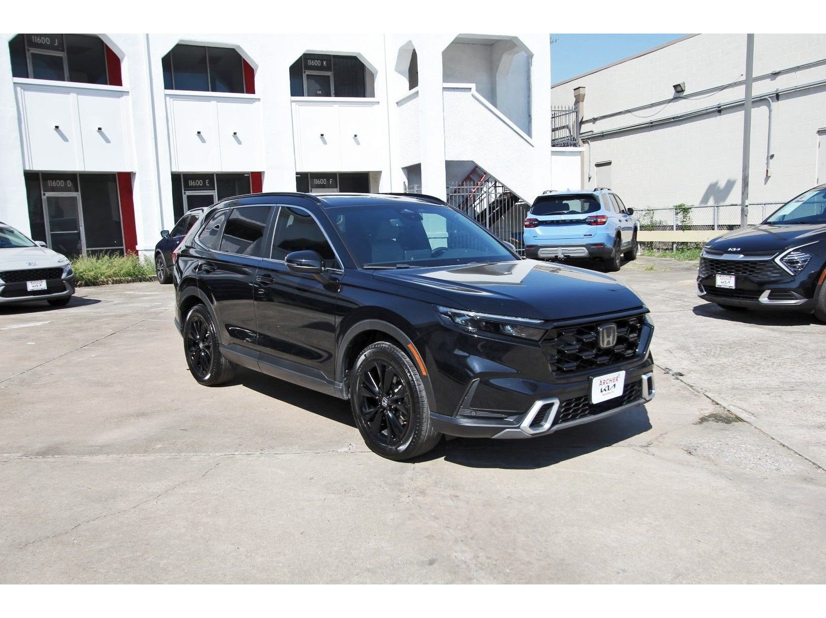 Used 2025 Honda CR-V Sport Touring image 9