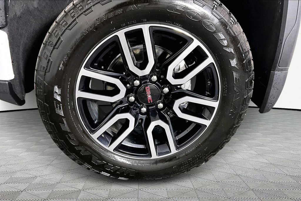 Used 2026 GMC Sierra 1500 AT4 w/ Technology Package image 33