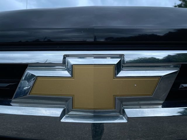 Used 2022 Chevrolet Silverado 1500 LT AWD/4WD image 30