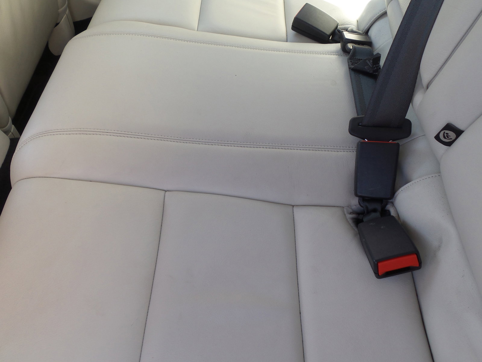 Used 2003 Jaguar S-TYPE R RWD image 18