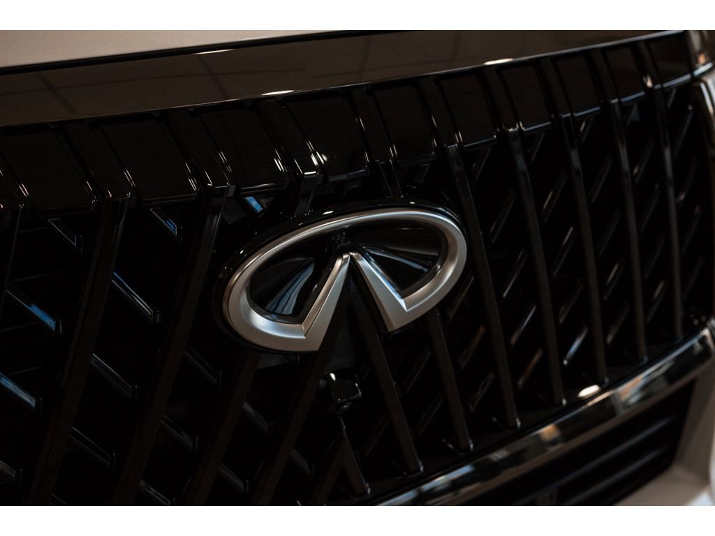 New 2026 INFINITI QX80 4WD image 4